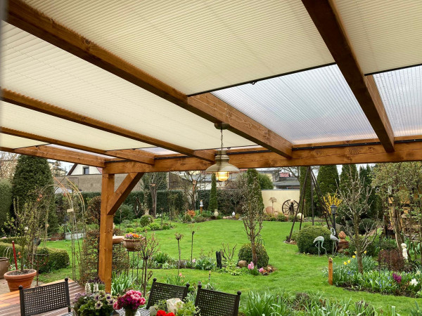 Sonnenschutzmarkise für Terrassenüberdachungen