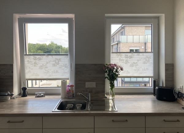 Plissee Flowers Print Weiß-Weiß