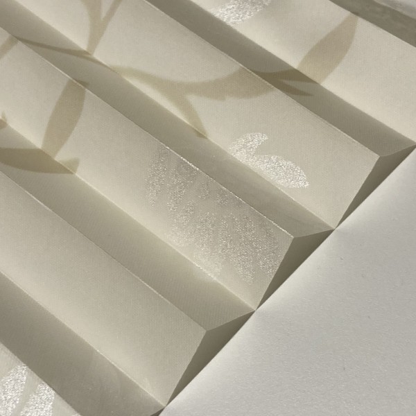 Plissee Flowers Metallic Sand